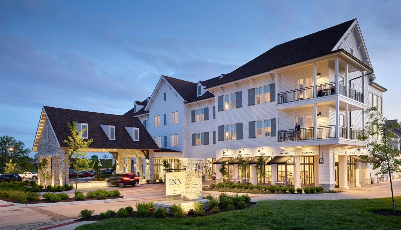 The Inn At Meadowbrook Overland Park Kültér fotó