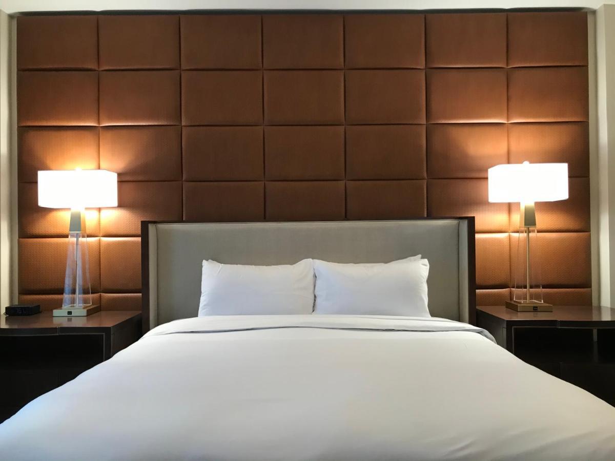 The Inn At Meadowbrook Overland Park Kültér fotó