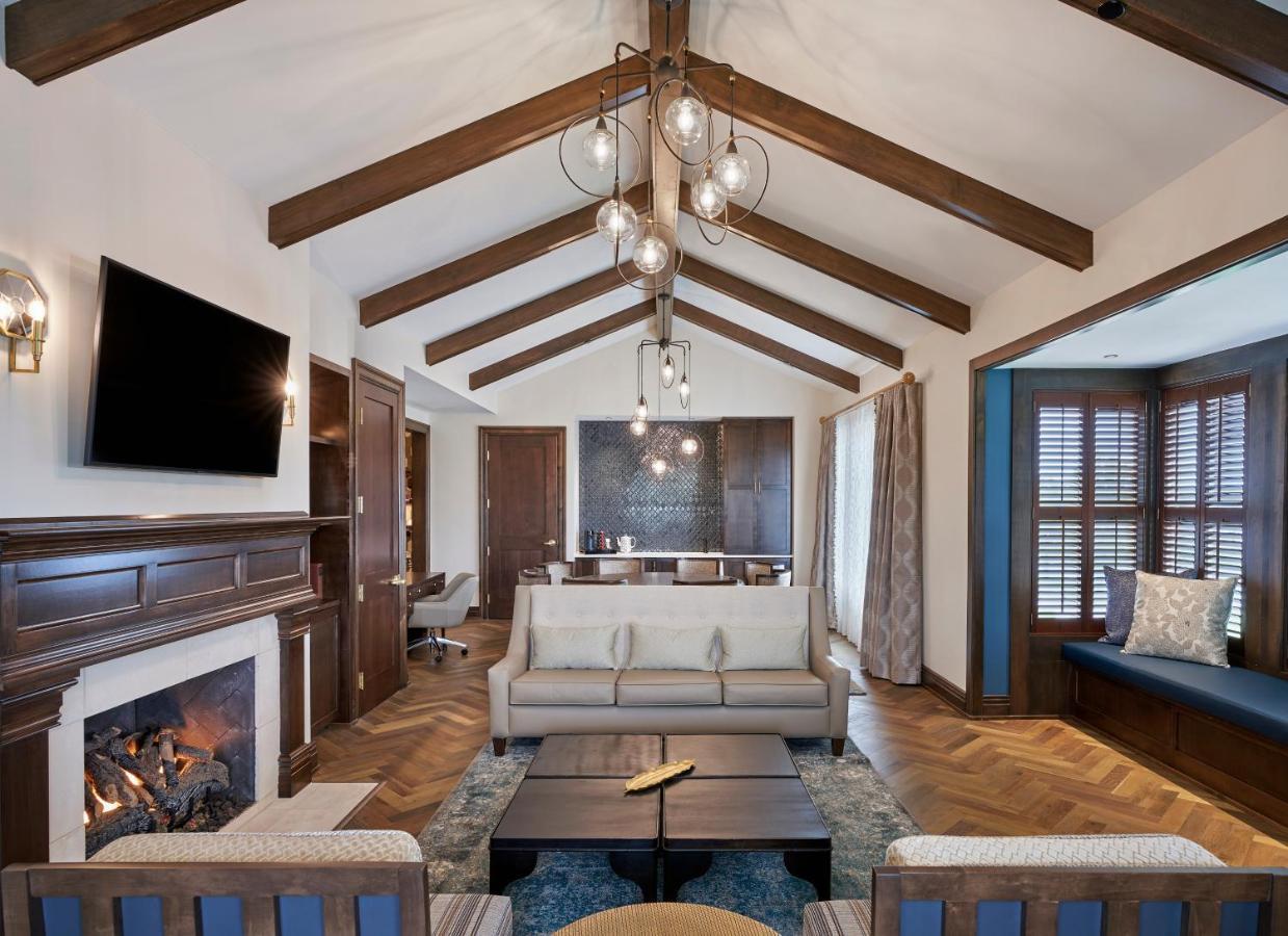 The Inn At Meadowbrook Overland Park Kültér fotó